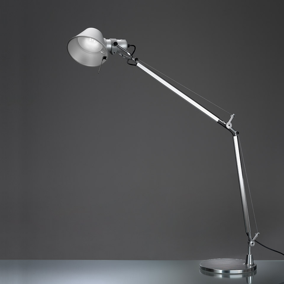 [A0054W00 +	A004030] Tolomeo LED Table + base (Détection de mouvement)